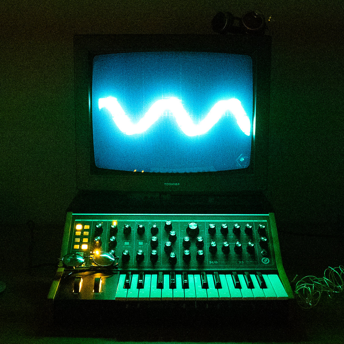 OSCILLATE! cover art, EMMO ENNO Experiment V
