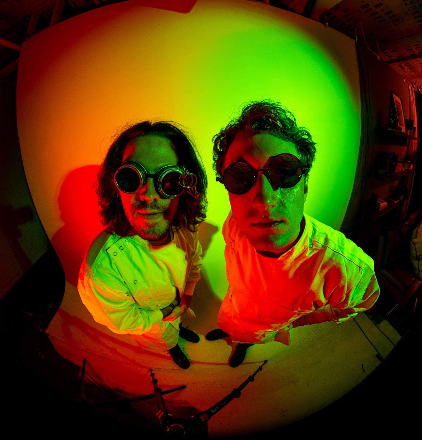 EMMO ENNO · URANIUM!